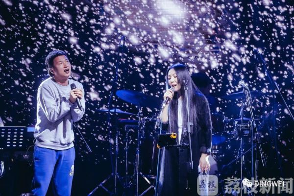 音乐能穿越时间使我们重生！丁薇×李志《普希金》再现南京！